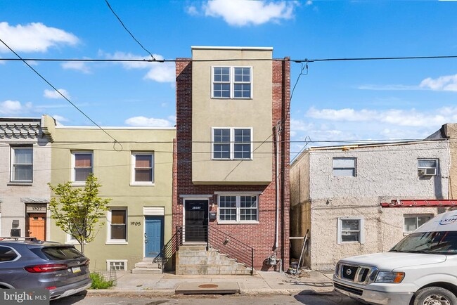 property at 1903 Titan St
