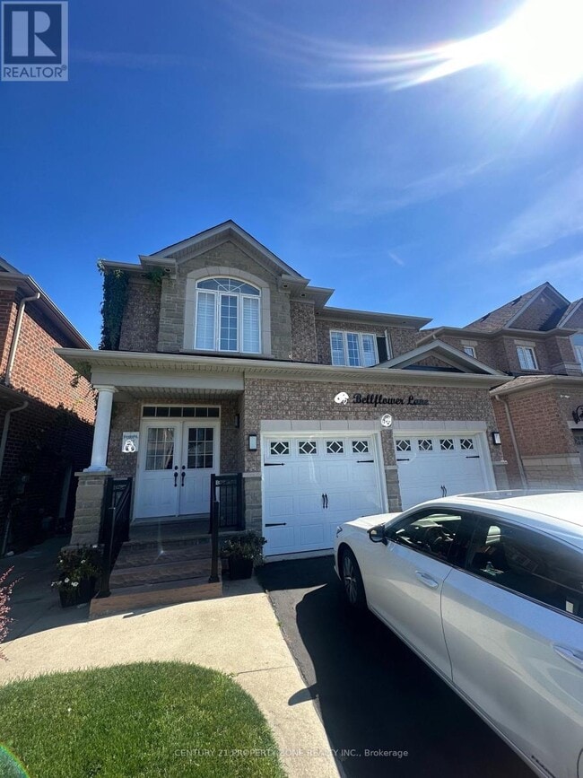 property at 39 Bellflower Ln
