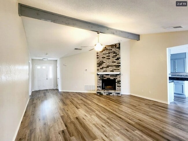 402 Highridge Cove in Killeen, TX - Building Photo - Building Photo