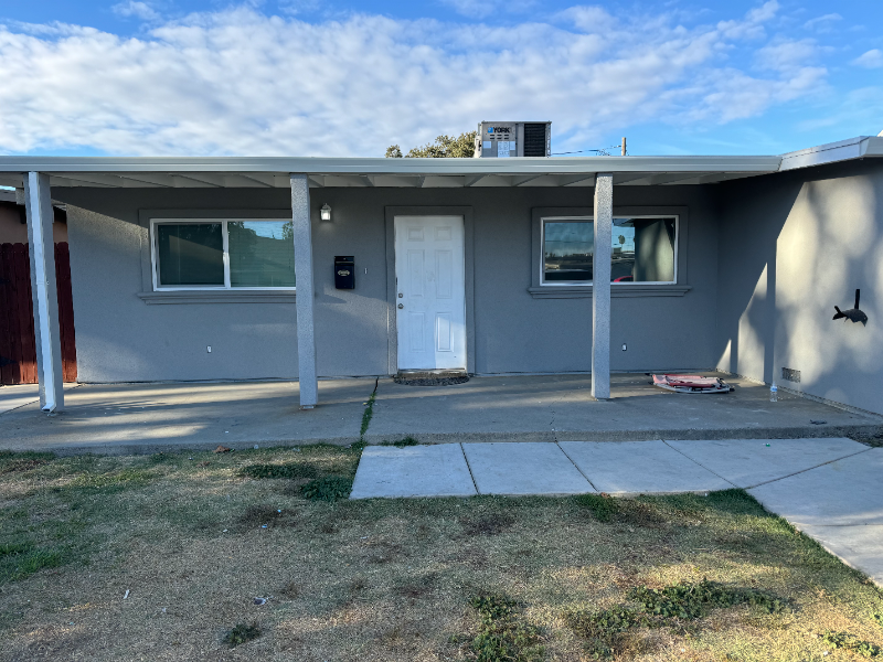 1126 Morse Ct in West Sacramento, CA - Building Photo