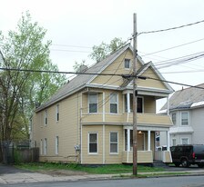 910-912 Francis Ave Apartments