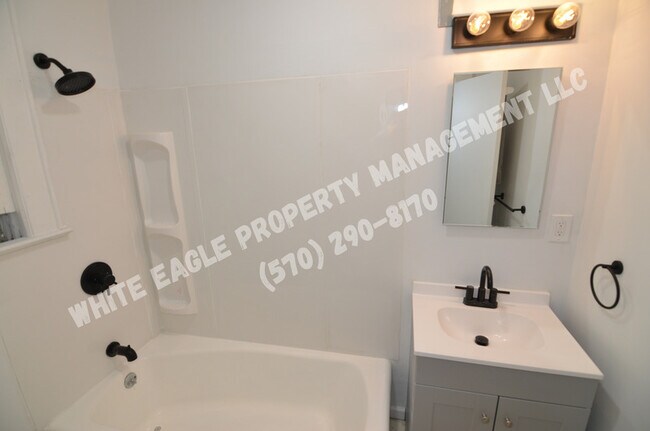 12 Lake St in Belleville, NJ - Building Photo - Building Photo