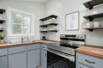 240 SW 3rd St in Gainesville, FL - Building Photo - Building Photo