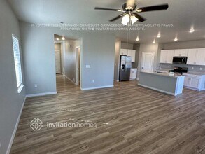 9352 Ceylon St in Commerce City, CO - Foto de edificio - Building Photo