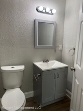 Remodeled 2 Bed 1 Bath in Kansas City, MO - Building Photo - Building Photo