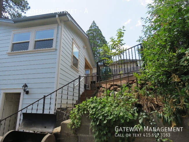 2884 Anderson St in Placerville, CA - Building Photo - Building Photo
