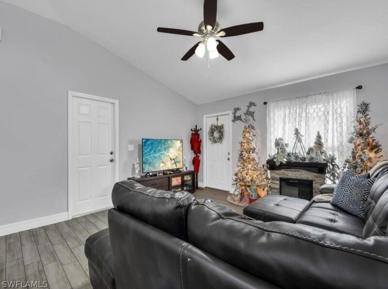 4790 Jordan Ave S in Lehigh Acres, FL - Building Photo