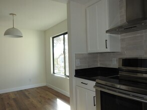 4255 Asher St in San Diego, CA - Building Photo - Building Photo