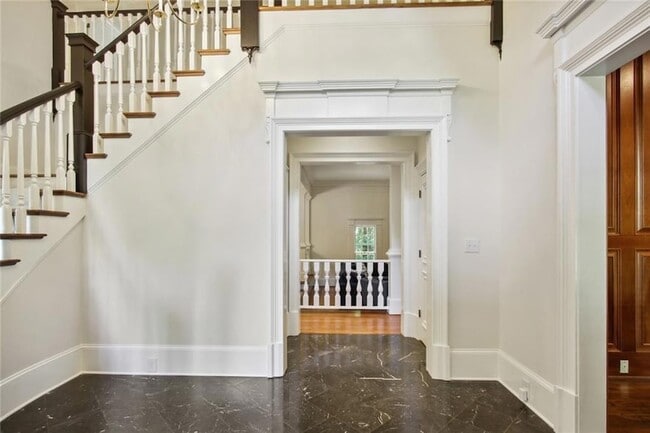 2770 Carmon on Wesley NW in Atlanta, GA - Building Photo - Building Photo