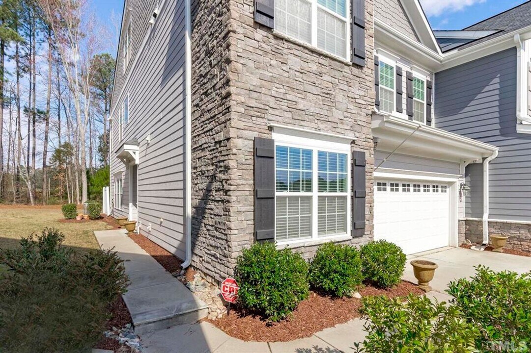 2784 Masonboro Ferry Dr in Apex, NC - Building Photo