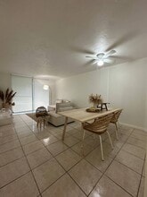 9440 Fontainebleau Blvd, Unit 109 in Miami, FL - Building Photo - Building Photo