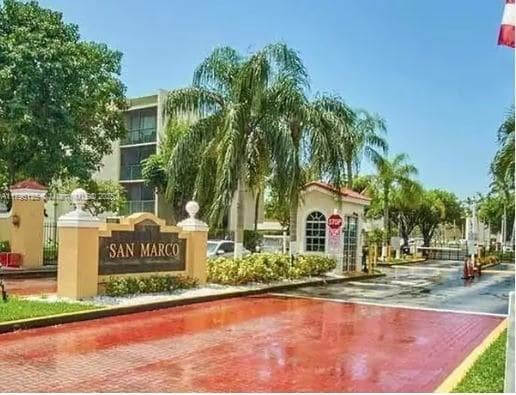 property at 8870 Fontainebleau Blvd