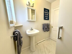 11 Bogus Hill Rd in New Fairfield, CT - Building Photo - Building Photo