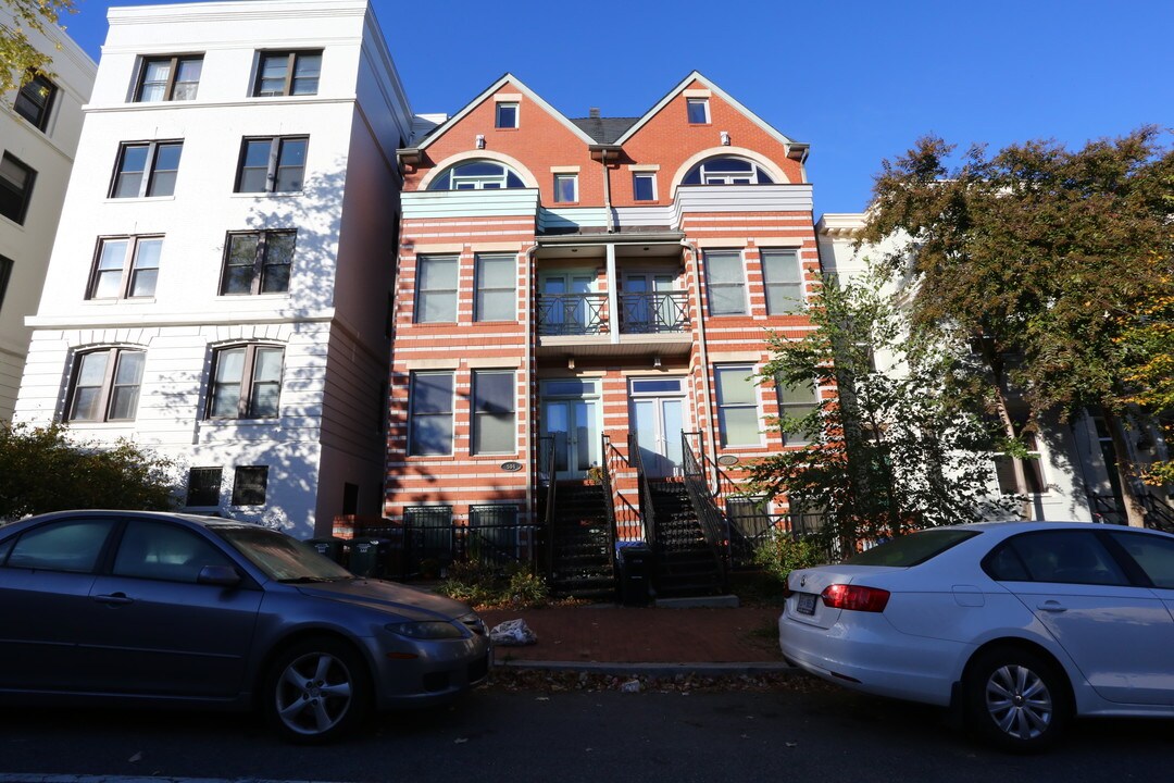 504-506 6th St NE in Washington, DC - Foto de edificio