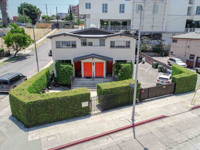 1126 Myra Ave, Unit Myra