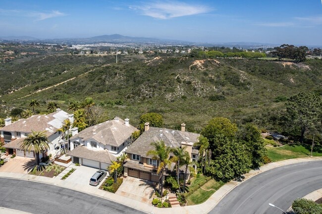 13405 Marcasel Pl in San Diego, CA - Building Photo - Building Photo