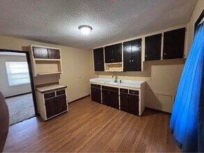 4016 Mallard Dr in Del City, OK - Building Photo - Building Photo