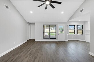 4515 Larch Dr in Baytown, TX - Building Photo - Building Photo