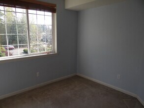 829 Blueberry Ln in Bellingham, WA - Building Photo - Building Photo