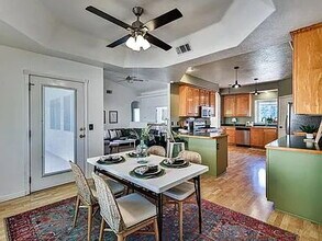 539 N 800 E in Washington, UT - Foto de edificio - Building Photo