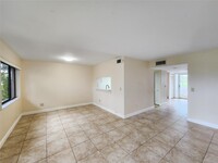 11525 Terra Bella Blvd in Plantation, FL - Foto de edificio - Building Photo