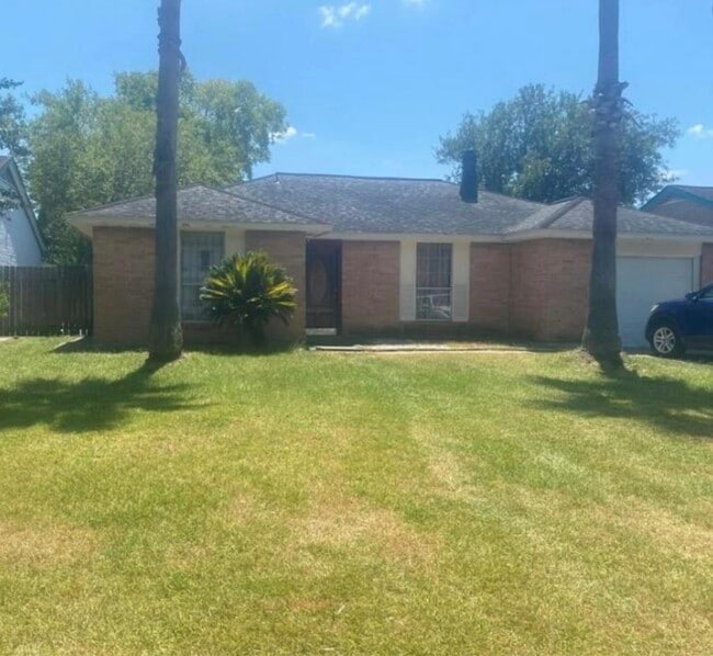 10751 Corona Ln