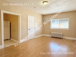 1441 Wyandotte St E in Windsor, ON - Building Photo - Building Photo