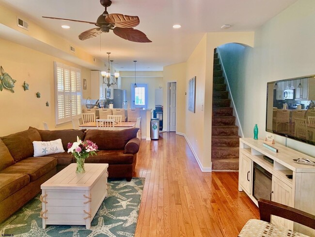 6512 Winchester Ave in Ventnor City, NJ - Foto de edificio - Building Photo