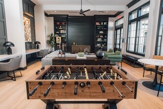 Chateaux Dijon Apartments in Baton Rouge, LA - Building Photo - Building Photo