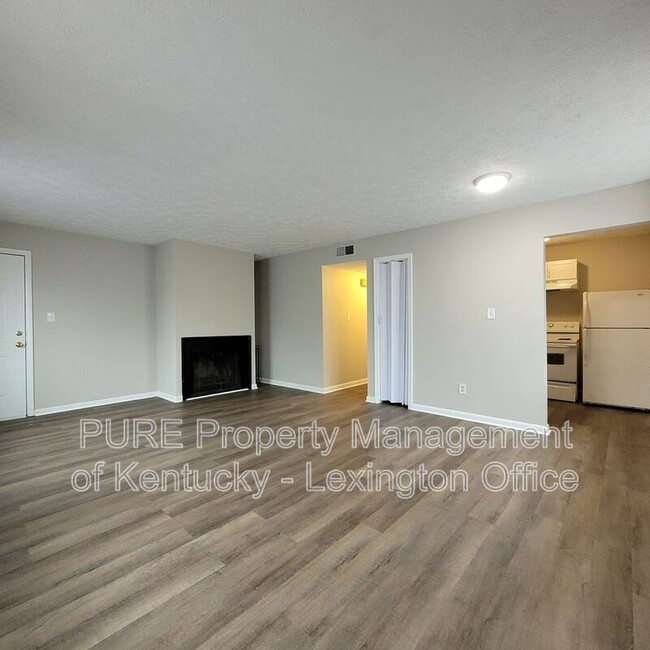 3772 Camelot Dr in Lexington, KY - Building Photo - Building Photo