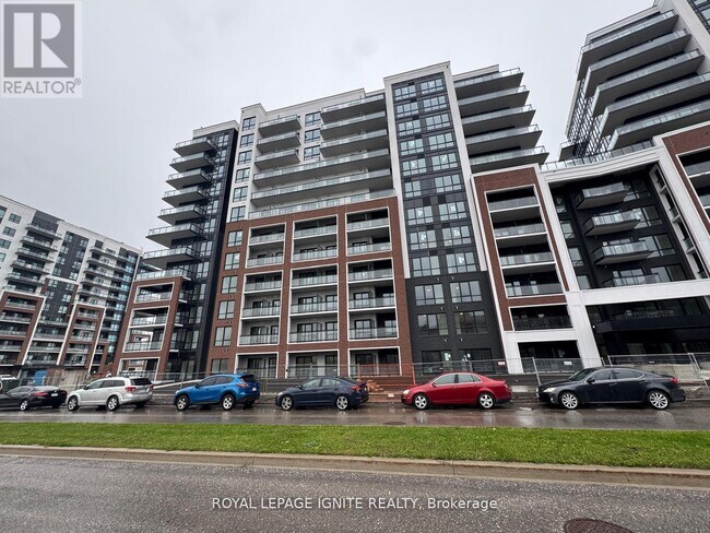 51 Clarington Blvd in Bowmanville, ON - Building Photo - Building Photo