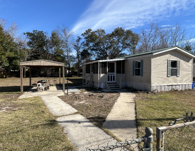 716 Dale Pl in Fort Walton Beach, FL - Building Photo - Building Photo