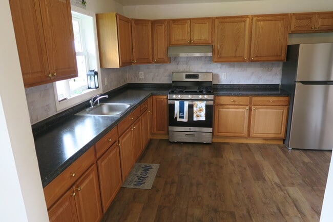 12 N Maple Ave, Unit 2