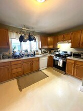 7 Doble Ave, Unit 2 in Medford, MA - Building Photo - Building Photo