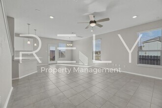 140 Katie Elder Dr in Jarrell, TX - Building Photo - Building Photo