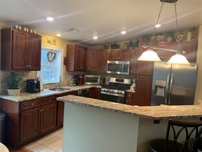 3 Shale Ln in Goshen, NY - Building Photo - Building Photo