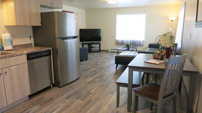 3475 Hope St in North Pole, AK - Building Photo - Building Photo