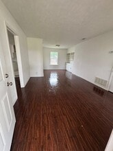 2309 Meadow Ln in Mesquite, TX - Building Photo - Building Photo