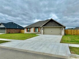 861 Sugar Lf St in Prairie Grove, AR - Building Photo