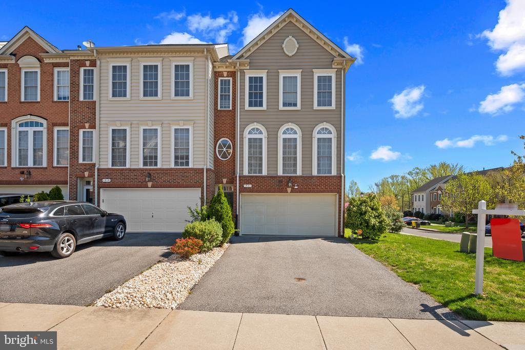 1521 Hurley Ct in Severn, MD - Building Photo