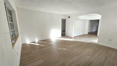 74 NW 31st St in Miami, FL - Building Photo - Building Photo