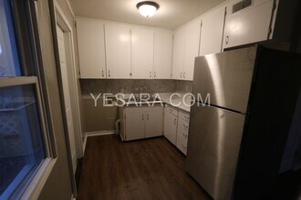 101-103 Hayes Ct in Burlington, IA - Building Photo - Building Photo