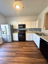 1748 Broad River Rd in College Park, GA - Building Photo - Building Photo