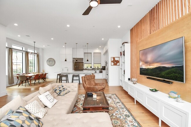 property at 2303 Yupon St