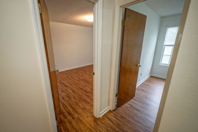 910 Alliegood Ct in Tallahassee, FL - Building Photo - Building Photo