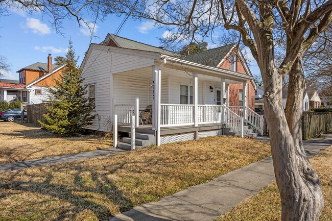9120 Granby St in Norfolk, VA - Building Photo - Building Photo