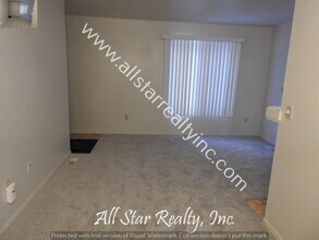450 E 56th Ave in Anchorage, AK - Building Photo - Building Photo