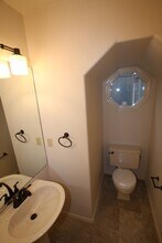 3008 Brittany Pl in Anchorage, AK - Building Photo - Building Photo