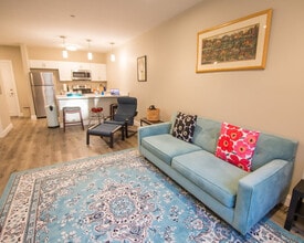 140 Pearl St, Unit SI ID1470150P in Chelsea, MA - Building Photo - Building Photo