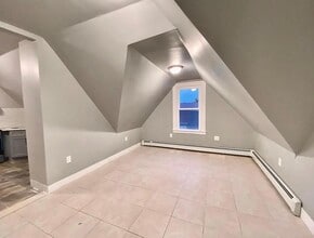 85-01 87th St in Queens, NY - Building Photo - Building Photo